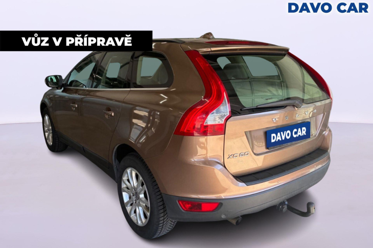 Volvo XC60 2,4 D 120kW Momentum