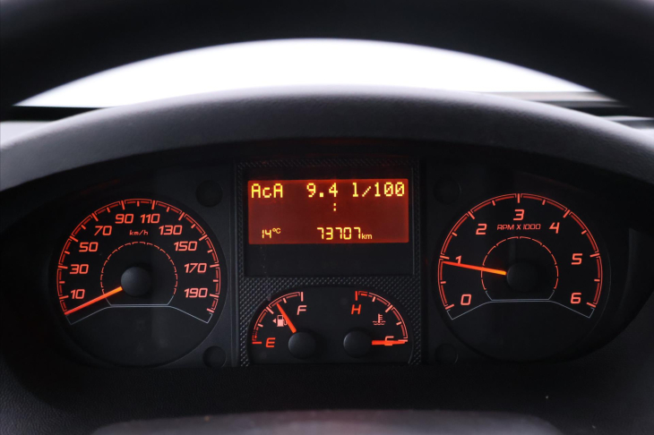 Peugeot Boxer 2,2 BlueHDI 121 kW L4H2 CZ