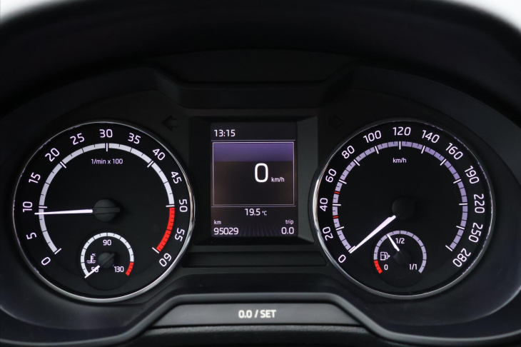 Škoda Octavia 2,0 TDI Aut.klima Xenon RS