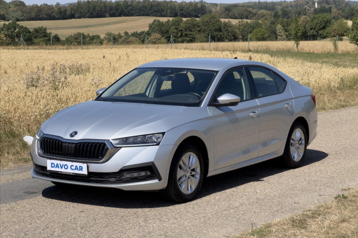 Škoda Octavia 2,0 TDI 85kW Ambition CZ DPH