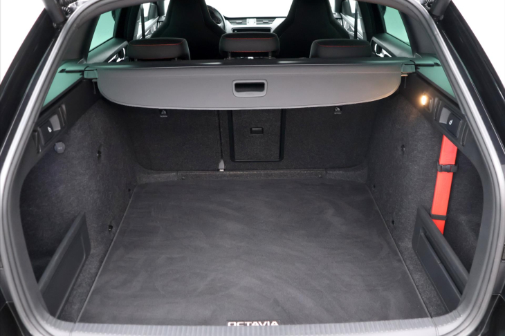 Škoda Octavia 2,0 TSI RS230 DSG LED Aut.klima