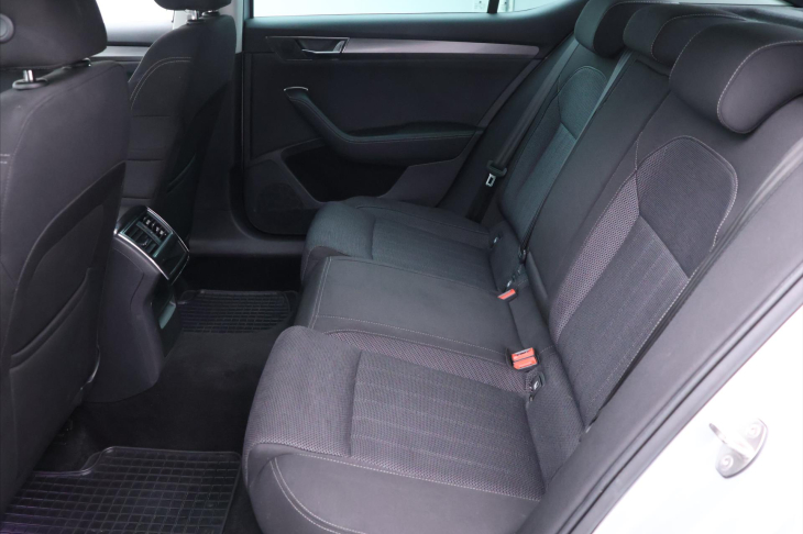 Škoda Superb 2,0 TDI 147kW DSG Style 4x4 CZ