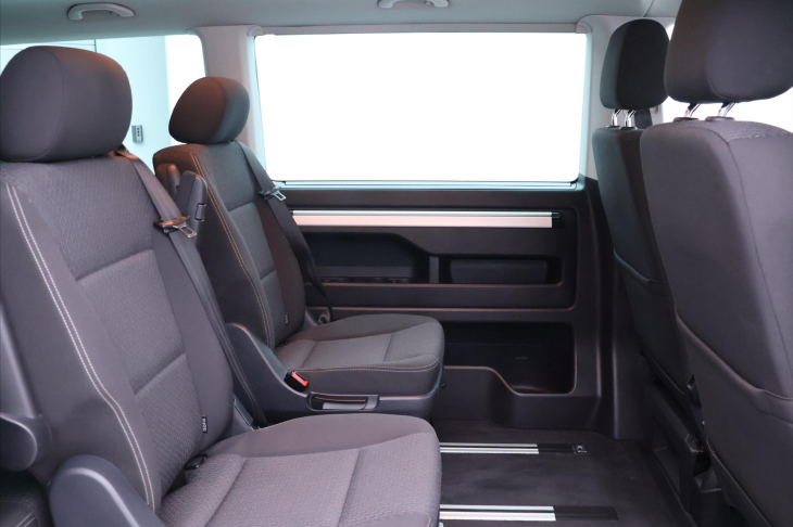 Volkswagen Multivan 2,0 TDI 110kW Trendline 7-Míst