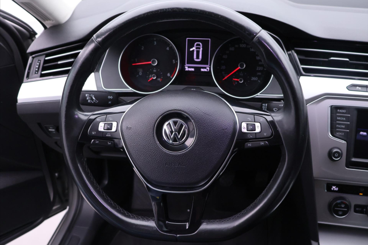 Volkswagen Passat 1,6 TDI 88kW Comfortline LED