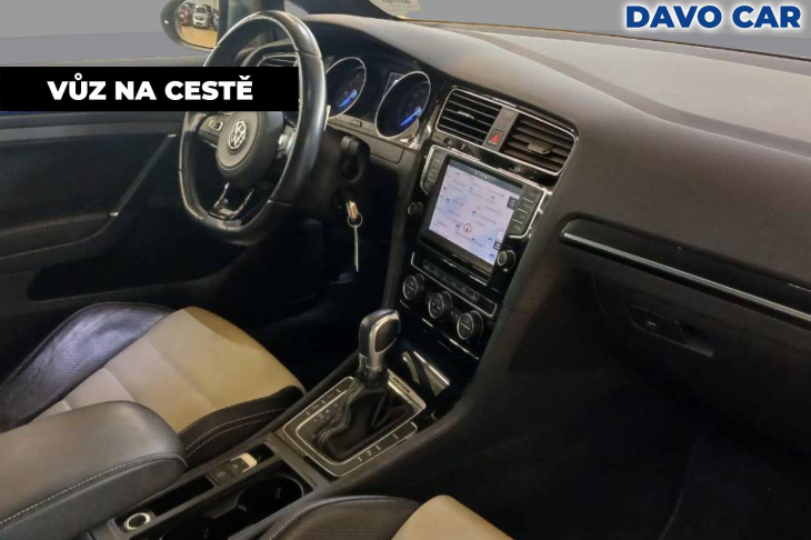 Volkswagen Golf 2,0 TSI R 221kW 4Motion DSG