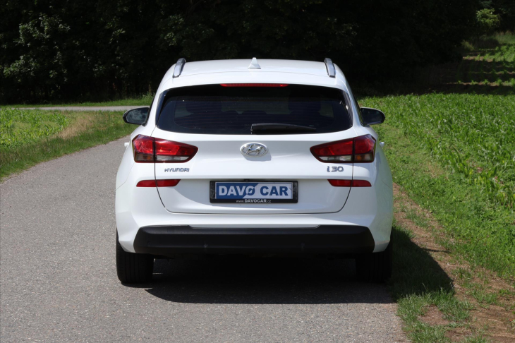 Hyundai i30 1.6 CRDi Automat CZ Style LED