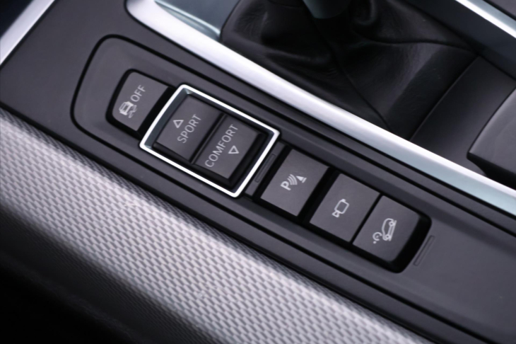 BMW X5 3,0 xDrive40d 230kW CZ