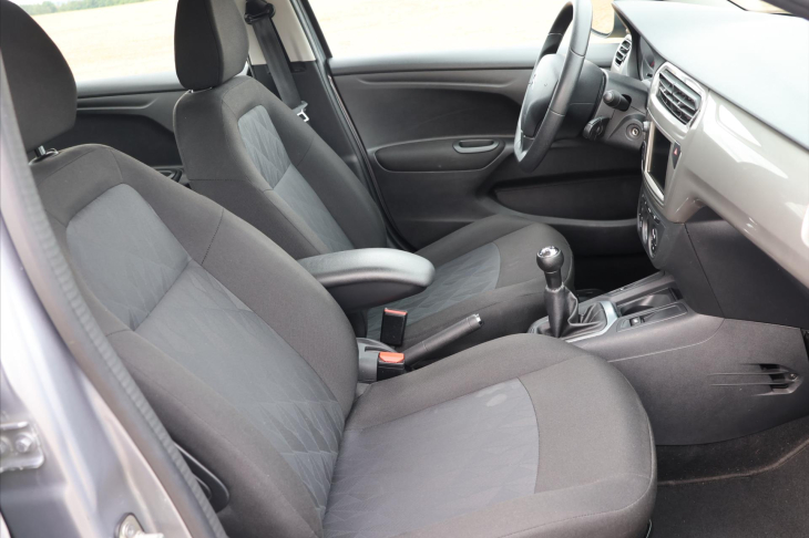 Citroën C-Elysée 1,2 PT Selection Navi 1.Maj