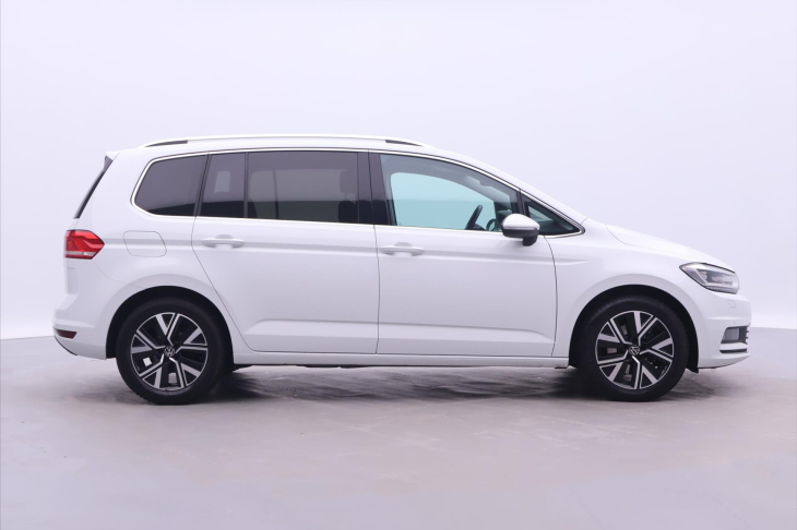 Volkswagen Touran 2,0 TDI 110kW DSG Matrix DPH