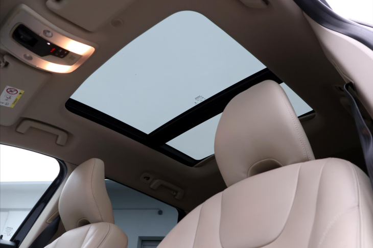 Volvo XC60 2,0 D3 110kW Aut. Momentum
