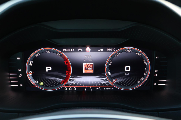 Škoda Karoq 2,0 TDI 4x4 DSG Sportline DPH