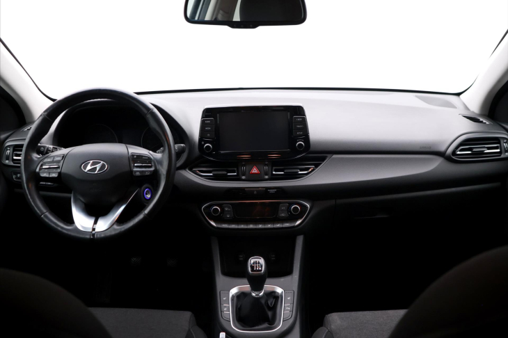 Hyundai i30 1,6 CRDi 85kW Smart LED CZ