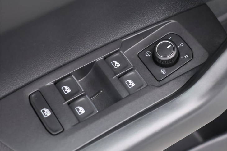Volkswagen Polo 2,0 TSI GTI DSG Virtual Matrix