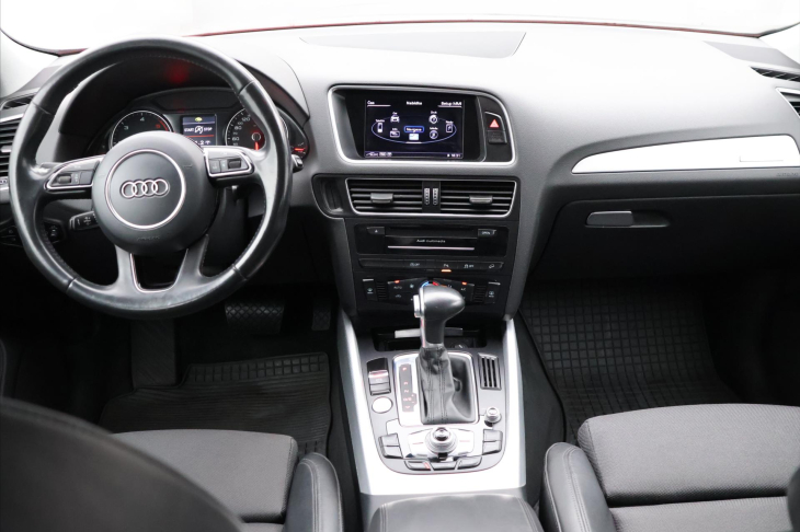 Audi Q5 2,0 TDI 140kW quattro S-Line