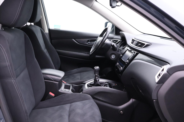 Nissan X-Trail 1,6 dCI 96kW CZ Acenta Navi