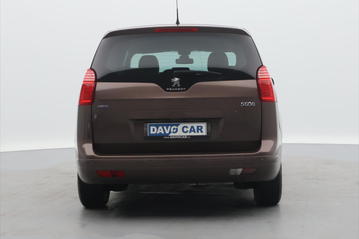 Peugeot 5008 1,6 HDI 88kW Allure 7-Míst DPH