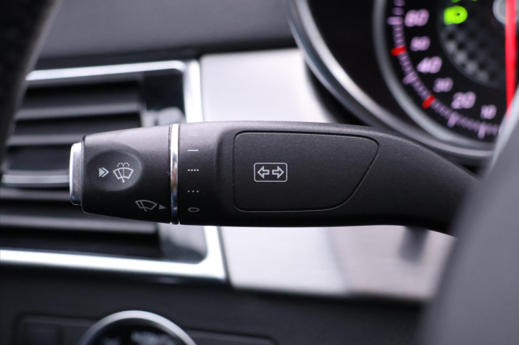 Mercedes-Benz GLE 3,0 350D 190KW 4M Navi Kůže