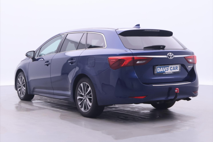 Toyota Avensis 2,0 D-4D 105kW CZ Navi Xenon