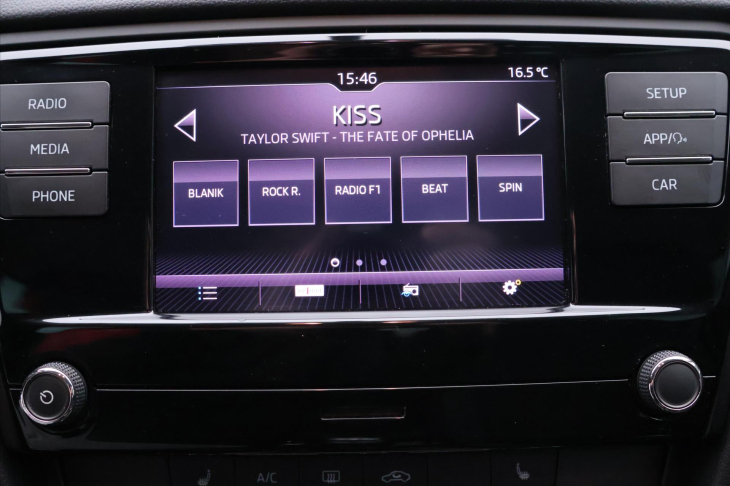 Škoda Octavia 1,6 TDI 85kW Ambition Fresh CZ