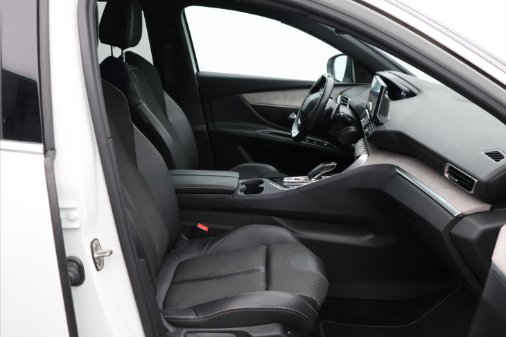 Peugeot 5008 2.0 HDI 130kW GT-line CZ DPH