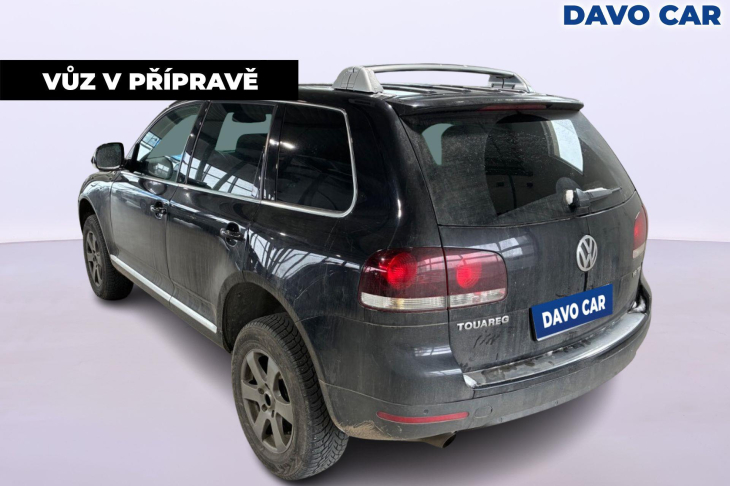 Volkswagen Touareg 3,0 TDi 176kW CZ 4M Serv.kniha