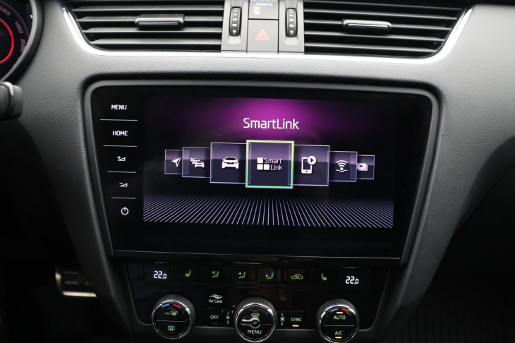 Škoda Octavia 2,0 TSI DSG RS245 LED Panorama