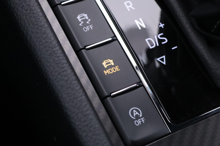 Škoda Superb 2,0 TSI 140kW DSG CZ Sportline