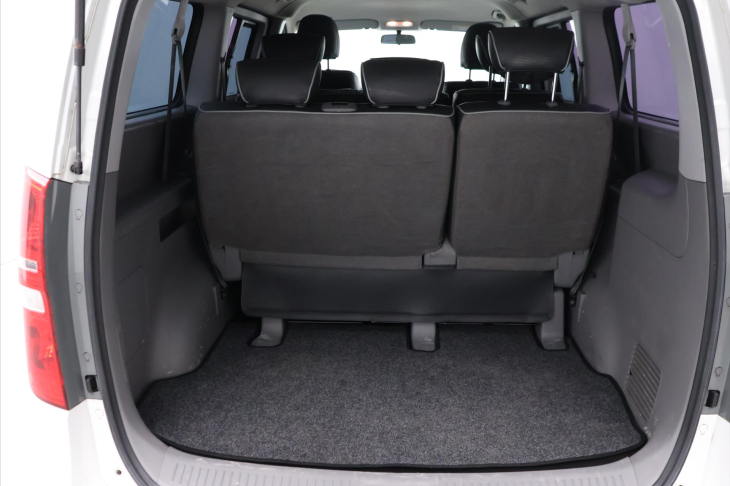 Hyundai H 1 2,5 CRDi 125kW Automat Tour Starex