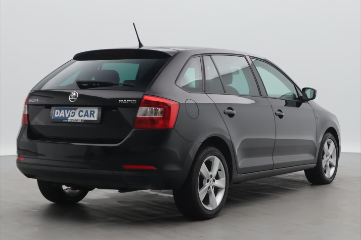 Škoda Rapid 1,6 TDI 77kW Style Xenon Navi
