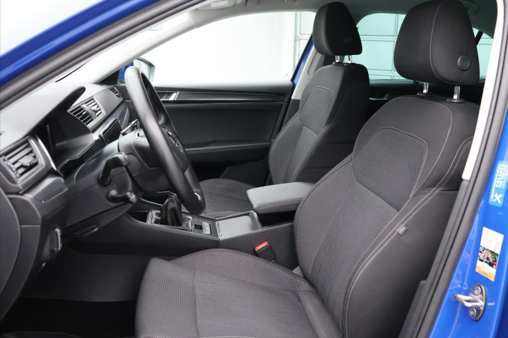 Škoda Superb 2,0 TDI Virtual Matrix Webasto