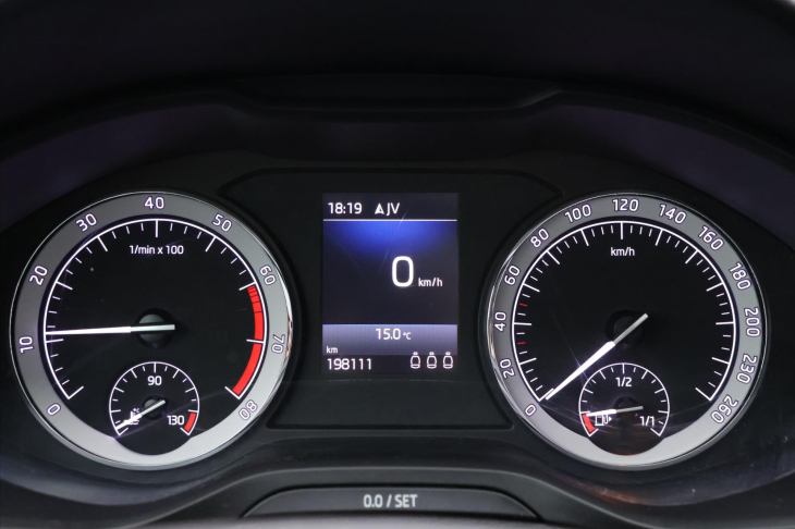 Škoda Karoq 1,0 TSI Style DPH LED Panorama