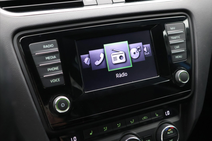 Škoda Octavia 2,0 TDI 135kW RS CR Aut.klima