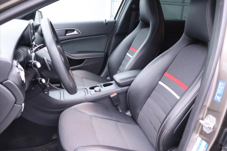 Mercedes-Benz Třídy A 1,8 180CDI 80kW Aut. CZ Xenon