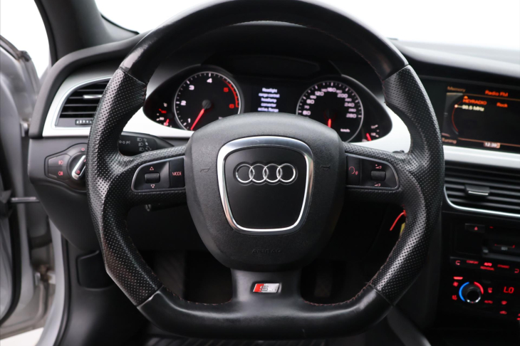 Audi A4 Allroad 3,0 TDI 176kW Aut quattro Kůže