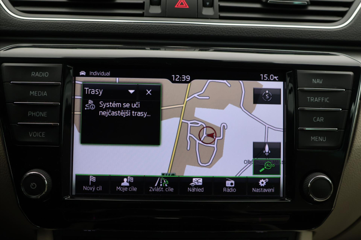 Škoda Superb 2,0 TSI 162kW DSG CZ Style