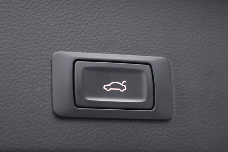 Audi A6 3,0 TDI 150kW quattro S-line