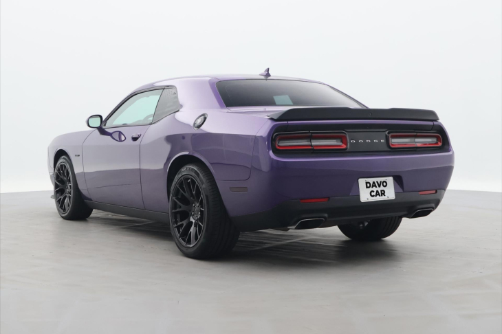 Dodge Challenger 5,7 V8 HEMI 277KW Aut.klima