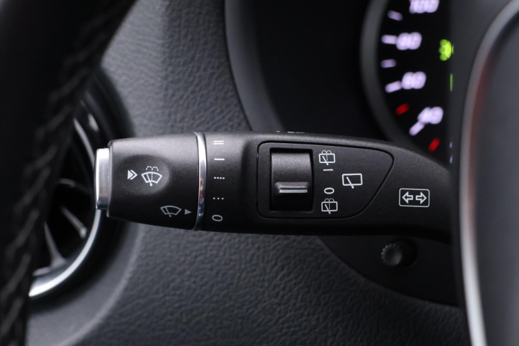 Mercedes-Benz Vito 2.0 119CDI Aut. 4M 7-Míst DPH