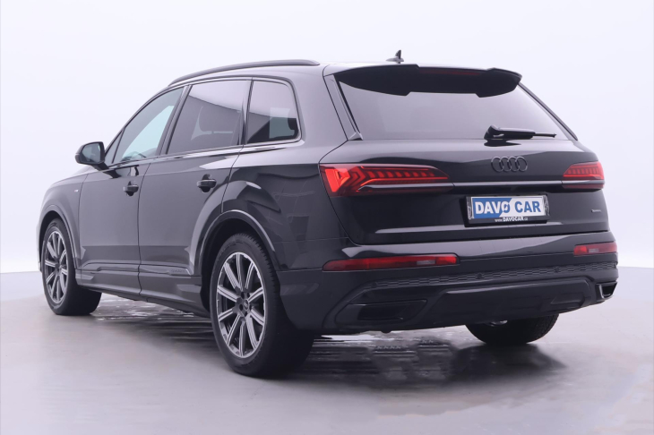 Audi Q7 3,0 50TDI 210kW S line CZ DPH