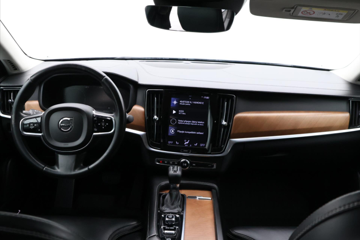 Volvo S90 2.0 D4 140kW CZ Inscription
