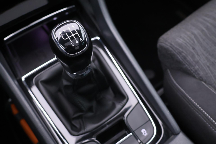 Škoda Karoq 1,0 TSI Style DPH LED Panorama