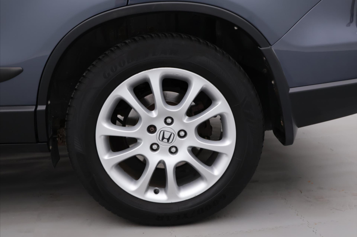 Honda CR-V 2,0 i 110kW 4x4 Exekutive CZ