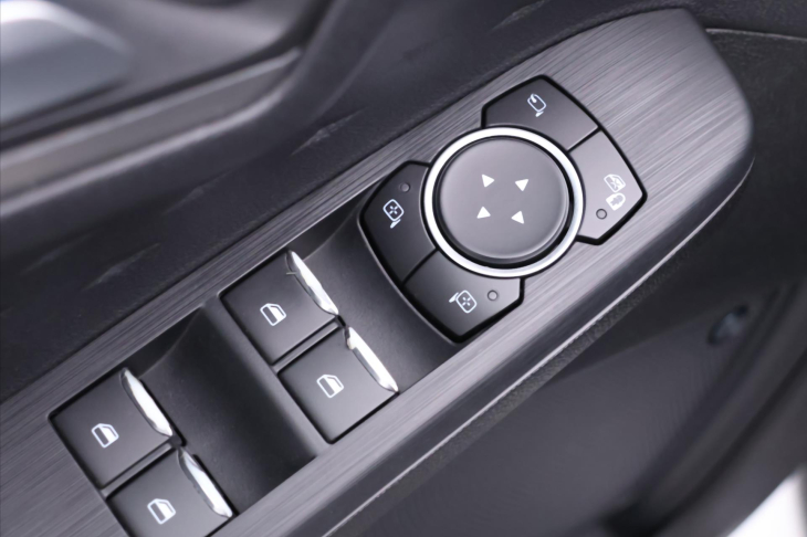 Ford Kuga 1,5 EB 110kW Titanium X CZ DPH