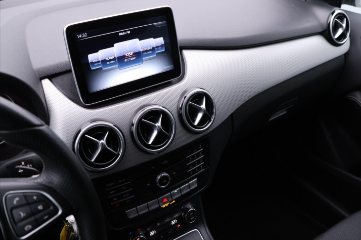 Mercedes-Benz Třídy B 1,5 CDI 80kW DCT Urban Navi