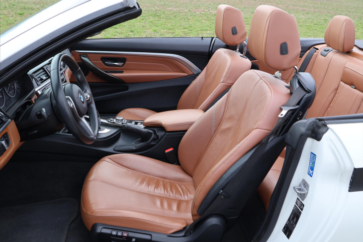 BMW Řada 4 2,0 M-Packet Luxury Cabrio
