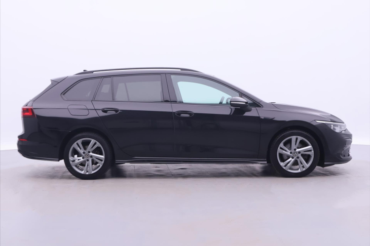 Volkswagen Golf 2,0 TDI DSG R-line Virtual DPH
