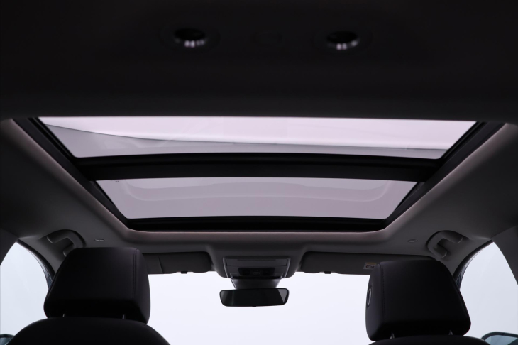 Honda CR-V 2,0 Hybrid Elegance 109kW 4WD