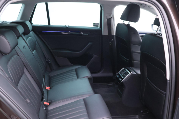 Škoda Superb 2,0 TSI 200kW DSG 4x4 L&K DPH