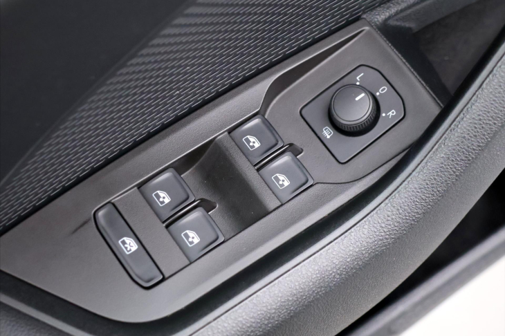 Škoda Octavia 2,0 TDI CZ Ambition 1.Maj DPH