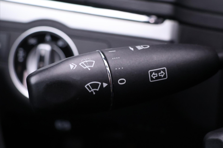 Mercedes-Benz Třídy E 3,0 350CDI 170kW Aut. Elegance